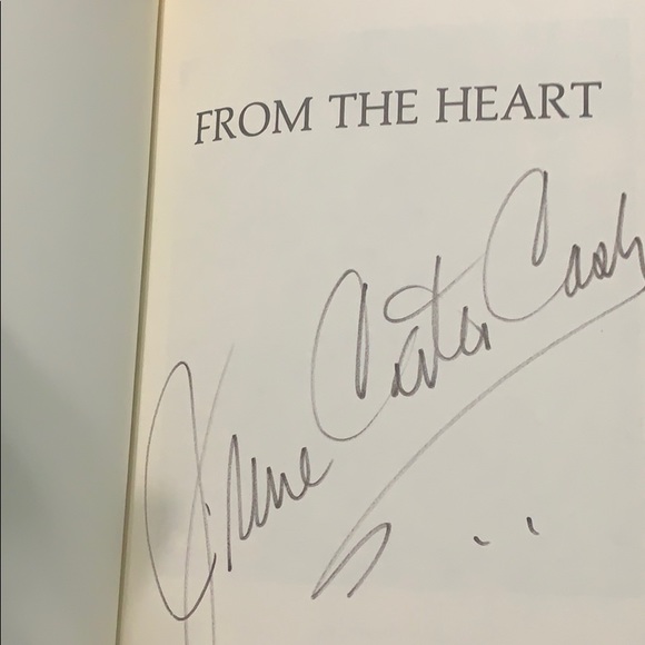 JUNE CARTER CASH SIGNED BOOK - Picture 14 of 16